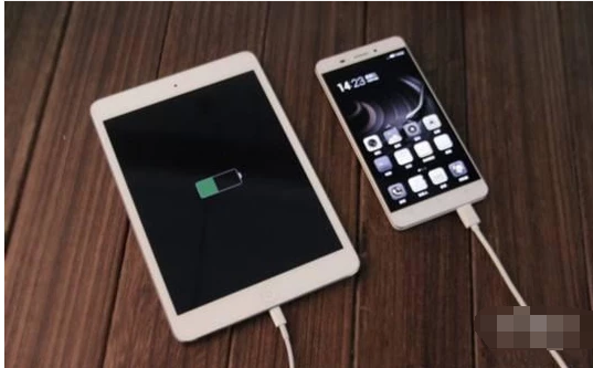 ipad充电 ipad充电