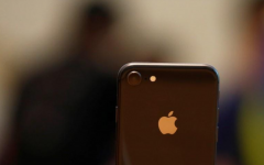 苹果2018年将推出：升级版iPhone X、大号版和廉价版