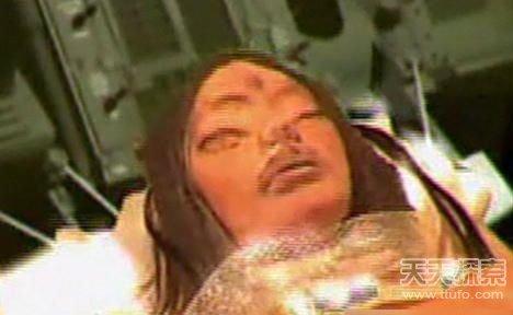 美掩盖真相:阿波罗月球带回女尸