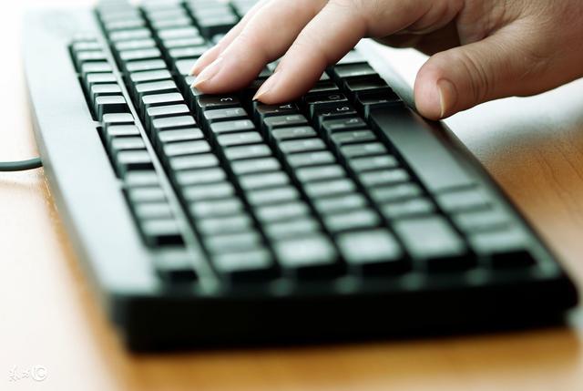 不懂建站技术,怎么制作一个网站?