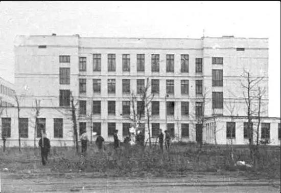 △&nbsp;柯尔莫哥洛夫寄宿学校，来源：wikimapia