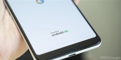 谷歌统一安卓10.0开机图案：新字体和机器人LOGO上线