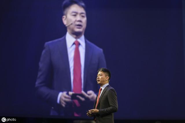 刘强东：我靠这4张表格管7万5000人