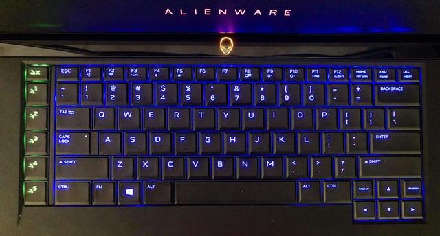 什么叫机皇？这就叫机皇--AW17R5