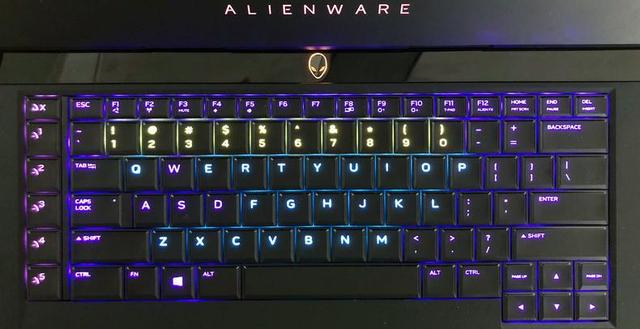 什么叫机皇？这就叫机皇--AW17R5