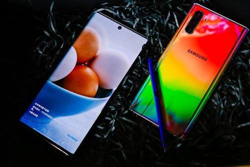 三星手机业务走向衰败?销量全球第一足以反驳