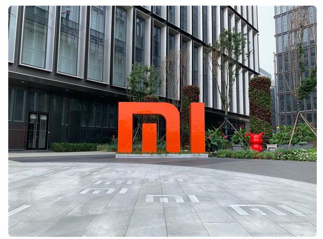 小米电视 5 将采用量子点面板