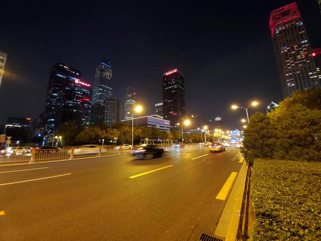 小米CC9 Pro评测：1亿像素，没有想象中那么强