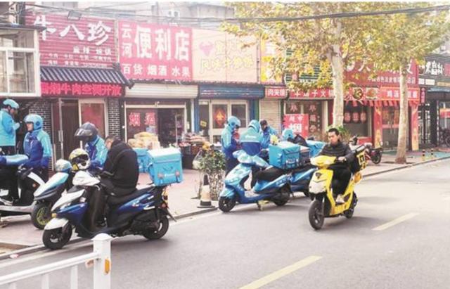 从中心化到去中心化，本地生活市场的拐点在哪里？