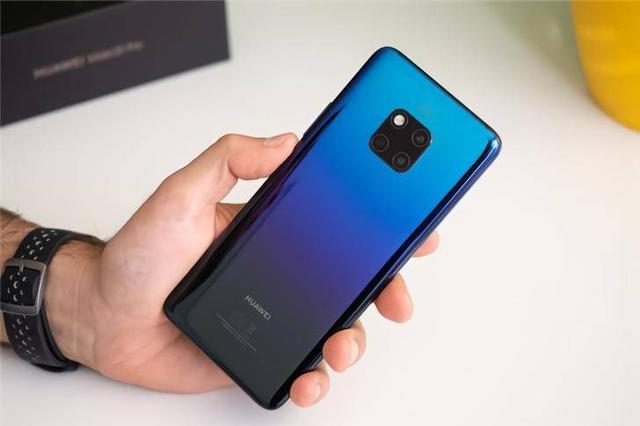 抛弃iPhone选择华为的，通常是这三类人，看看有你吗？