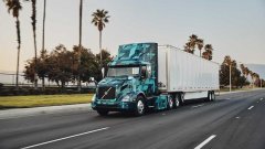 双速变速箱、280km续航，沃尔沃最赚钱电动车，如何秒杀特斯拉？