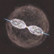 ALMA发现一颗正在“变身”的恒星