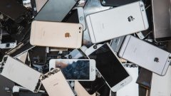 苹果用机器人从废弃iPhone中挖矿，然后制造出更多的电子垃圾……
