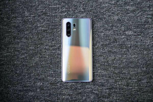 同为双模5G！小米和VIVO旗舰，为何更建议小米