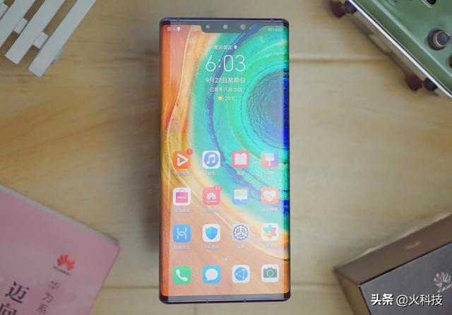 新年开春回归上班给你4000块买手机，你会选择这4款手机吗？