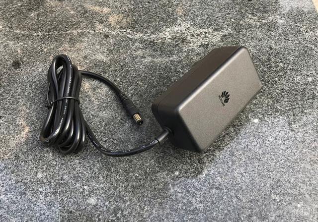 独享网速，玩游戏就是爽：荣耀猎人游戏路由器评测