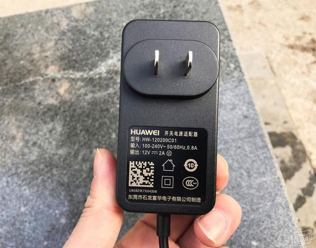 独享网速，玩游戏就是爽：荣耀猎人游戏路由器评测