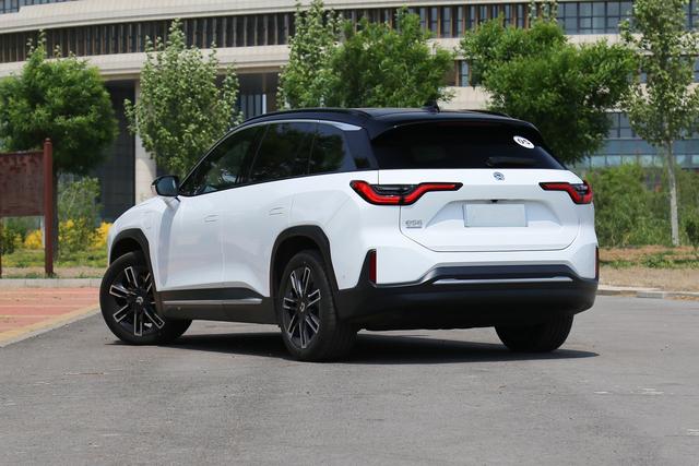 逼特斯拉降价的几大“罪魁祸首”，每一款都是国产骄傲