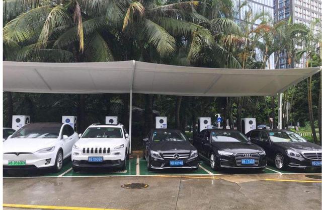 纯电续航将突破700km，里程焦虑还是难题？靠啥彻底根治？