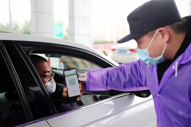 2003到2020，两次抗疫是一部数字基建的进化史