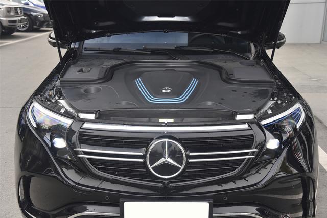 奔驰这次良心了，408马力+730Nm，配四驱不到60w，关键还是台SUV