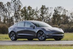 长测Model3，这并不是一款真正意义上符合汽车规范的车