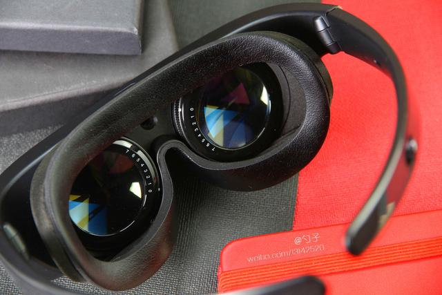 最便携的VR眼镜没有之一！HUAWEI VR Glass为何能当之无愧？