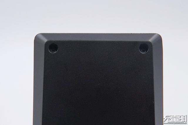 电商爆款无线充：南孚AirCharge立式风冷无线快充深度拆解