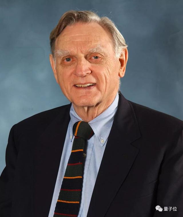 锂电池技术关键突破：水淹火烧重击短路都不炸！特斯拉蔚来要流泪