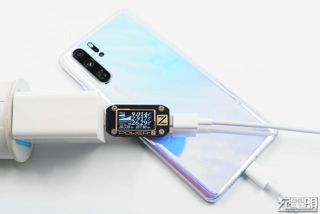 10V3A SCP？华为第二代65W PD充电器开箱评测