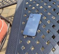 新iPhone12真机曝光，这个颜值你给几分？