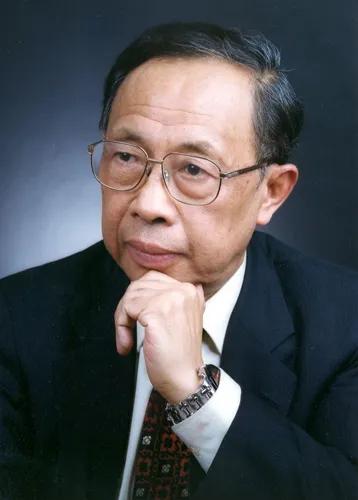 中国工程院院士陈清泉详解新能源汽车发展全局