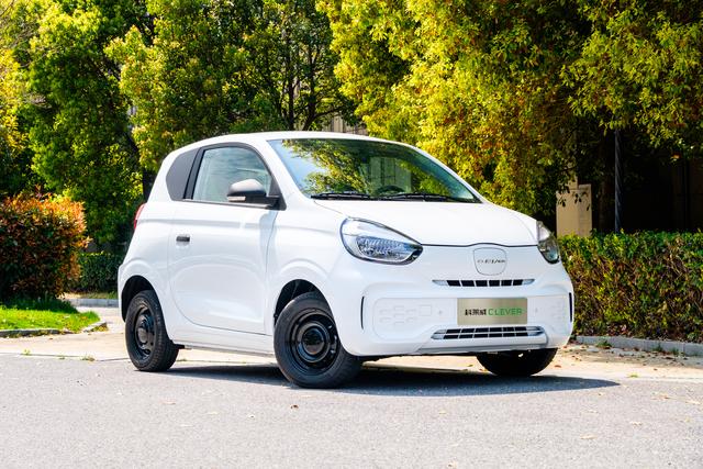 荣威推出“老年代步车”！每公里仅需6分钱，续航300km，或5万起
