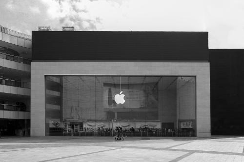 2020款iPhone无法一次性发布？Pro版或推迟至年末