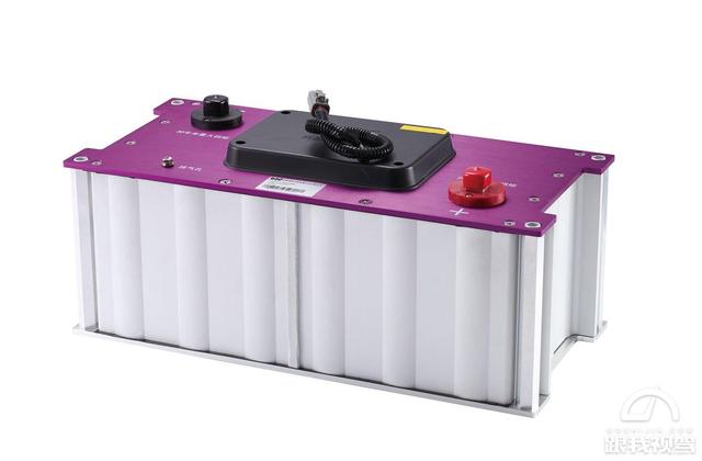 充电比加油还快 超级电容+锂电池或将是新能源革命的里程碑