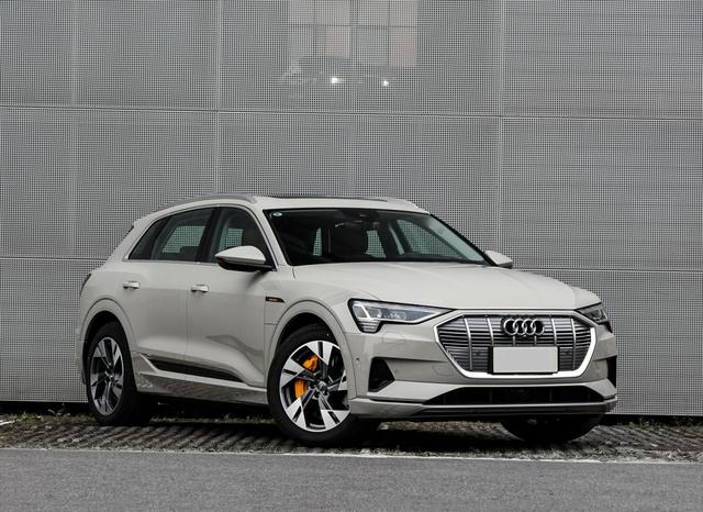 特斯拉MODEL X的新对手，四驱配独立悬架，顶配才82.86万