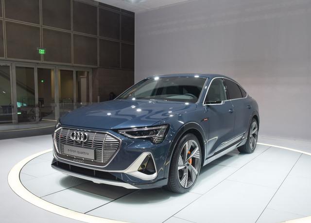 特斯拉MODEL X的新对手，四驱配独立悬架，顶配才82.86万