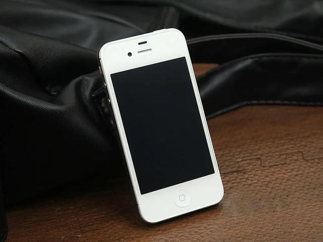 苹果并非完美，盘点历代iPhone的通病，你都遇到过哪些？