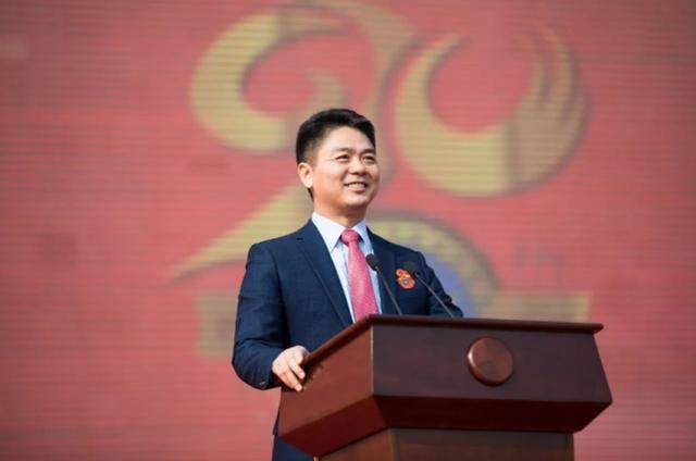 刘强东彻底失势？徐雷上任后京东2次爆发，网友：反其道而行之！