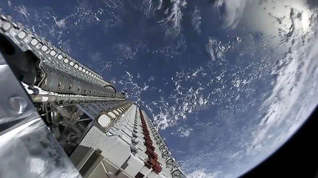 基建狂魔发力太空，撬动数万亿规模市场！多张卫星天网覆盖全球
