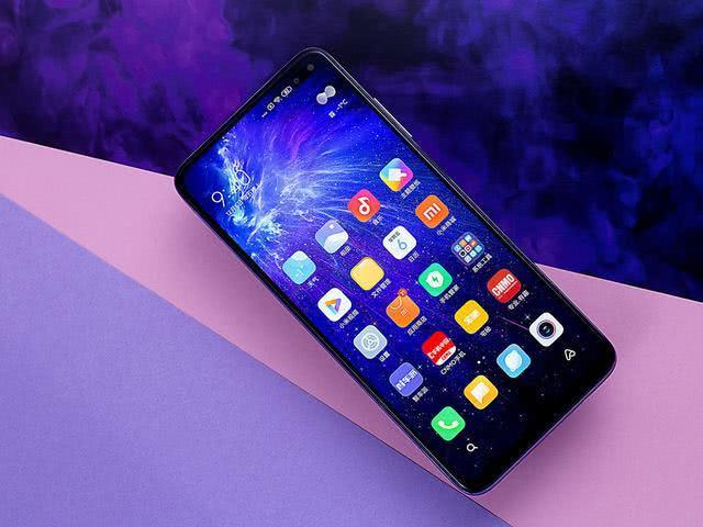 小米无奈妥协，120Hz+6400万四摄开始清仓，4G手机还能不能买？