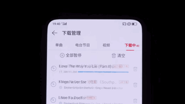 不止是快！千里隔空做手术，顺手捧出叉车网红……信息量太大