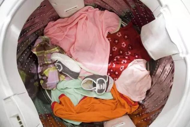 电商卖家表示，并非什么东西都适合网购，这4样东西不建议购买