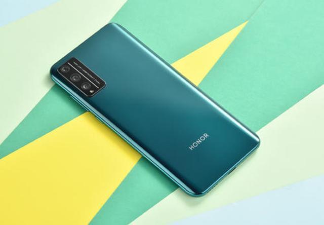 华为也扛不住了，8+256从2699跌到2119，睁大眼先别“捡漏”