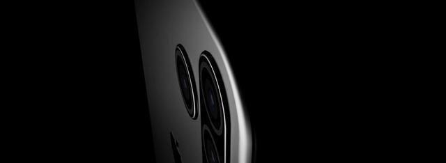 疑似iPhone12官网界面流出！摄像模组奇特造型，你能接受吗？