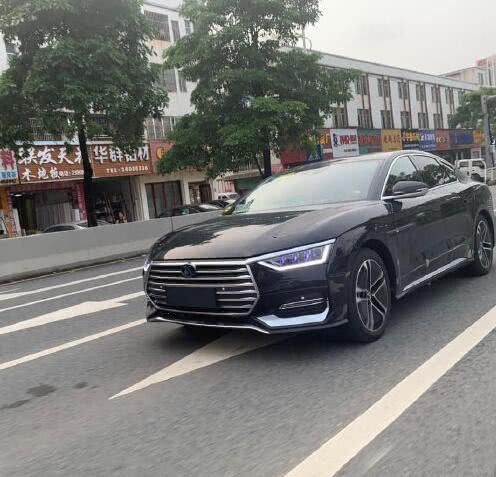 比亚迪汉燃油版实车曝光？整体气质很“奥迪”，有望15万左右起售