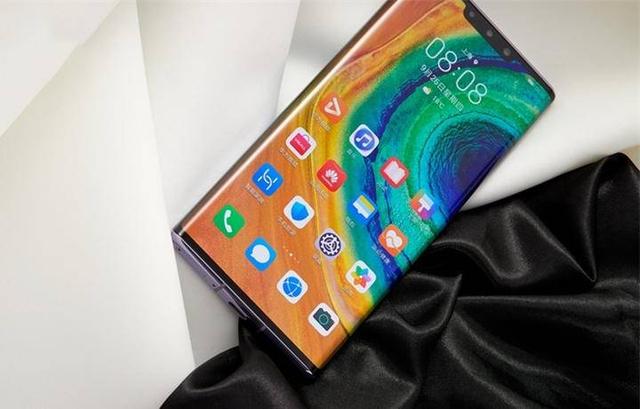 感性还是理性？不买华为，依旧支持苹果，网友的真实想法在这里