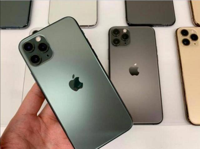 感性还是理性？不买华为，依旧支持苹果，网友的真实想法在这里