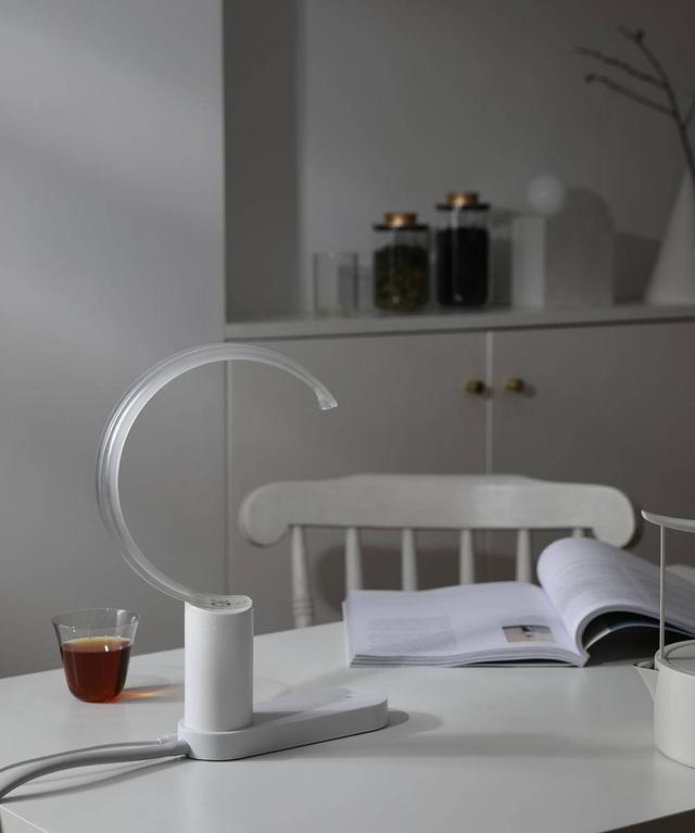 “饮水机”的终结者，399元的新月上水器青春版，一触动就出水