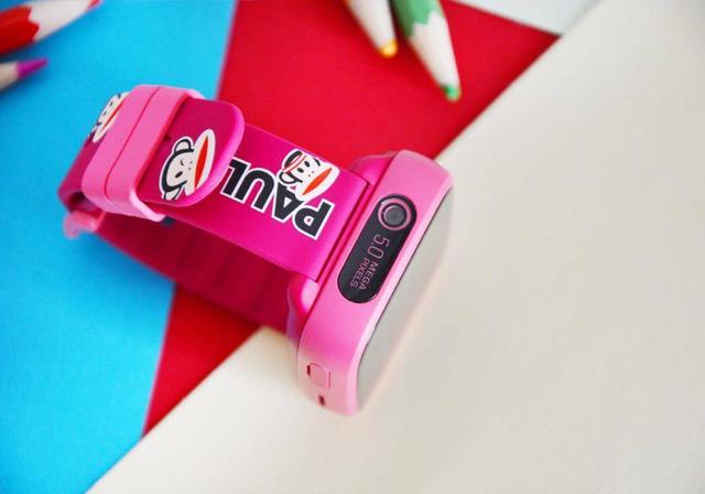 前后500万双摄搜狗糖猫T10儿童手表测评，用AI赋能儿童成长和学习